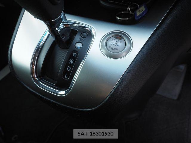 Nissan SERENA 2016-05 393851-8