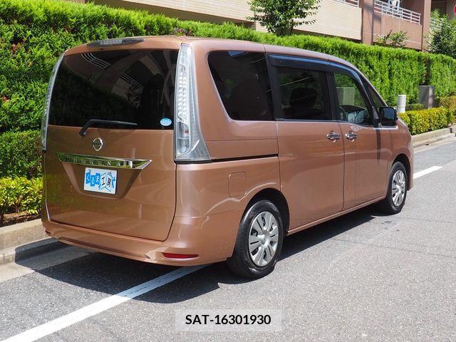 Nissan SERENA 2016-05 393851-21