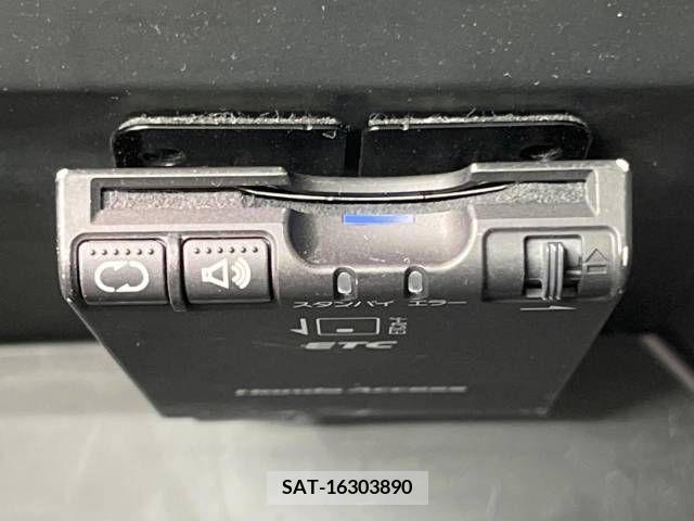 Honda N BOX CUSTOM 2015-11 306782-6