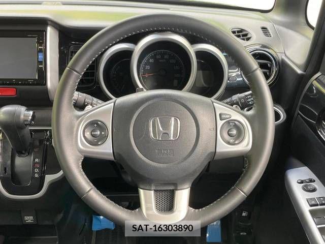 Honda N BOX CUSTOM 2015-11 306782-11