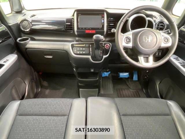 Honda N BOX CUSTOM 2015-11 306782-1