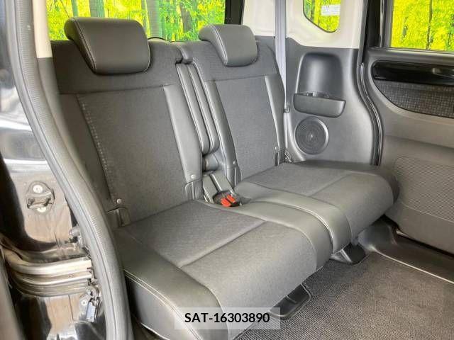 Honda N BOX CUSTOM 2015-11 306782-9