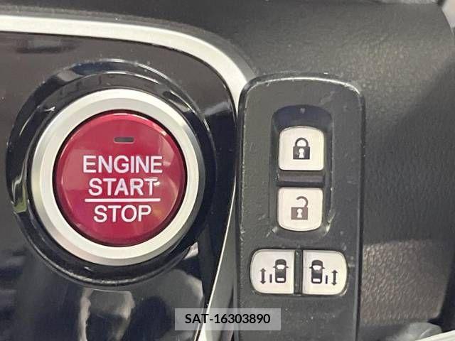 Honda N BOX CUSTOM 2015-11 306782-7