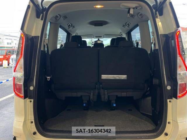 Nissan SERENA 2020-02 252723-10
