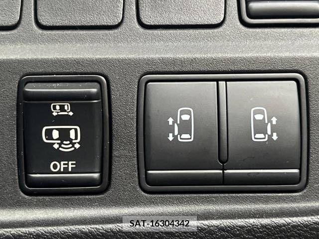 Nissan SERENA 2020-02 252723-4