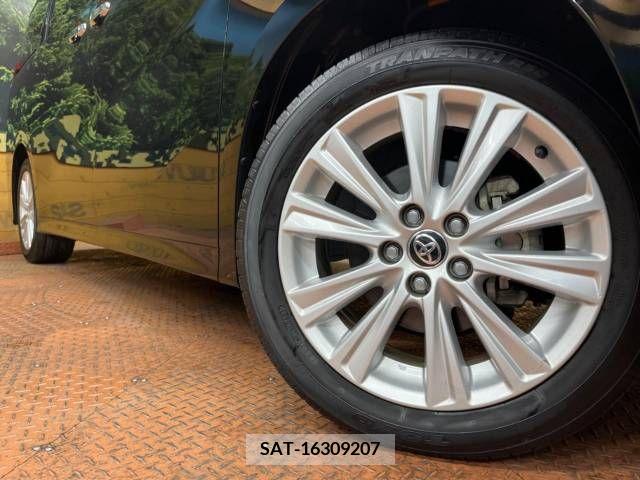 Toyota ALPHARD 2021-04 215842-13