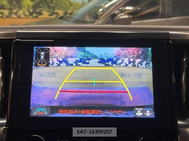 Toyota ALPHARD 2021-04 215842-4