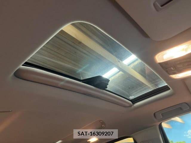 Toyota ALPHARD 2021-04 215842-2