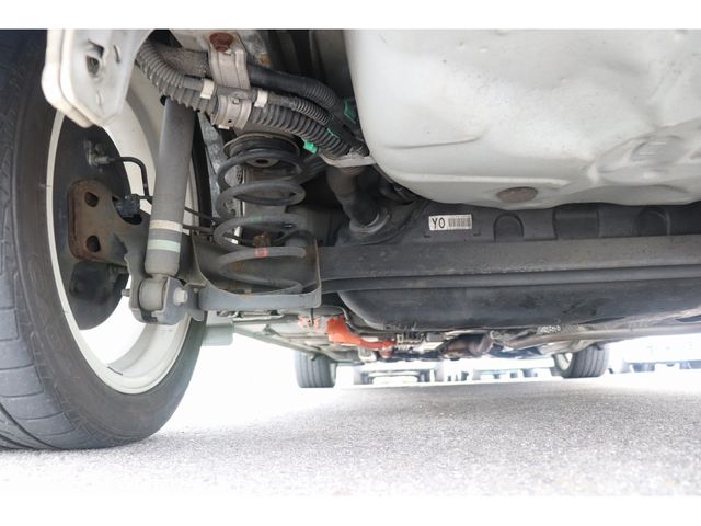 Toyota AQUA 2012-09 29257-8