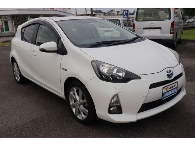Toyota AQUA 2012-09 29257-2