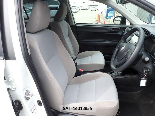 Toyota COROLLA AXIO 2016-07 325952-16