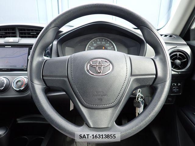 Toyota COROLLA AXIO 2016-07 325952-11