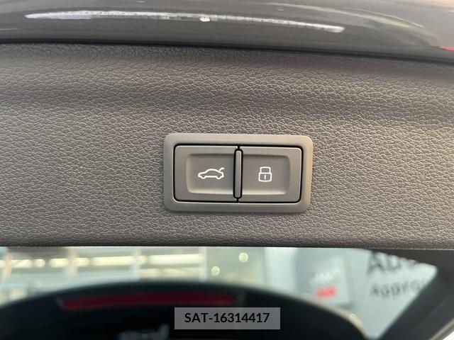 Audi Q3 2021-06 292831-16
