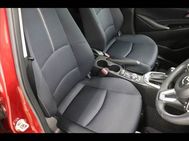 Mazda MAZDA2 2019-09 28885-10