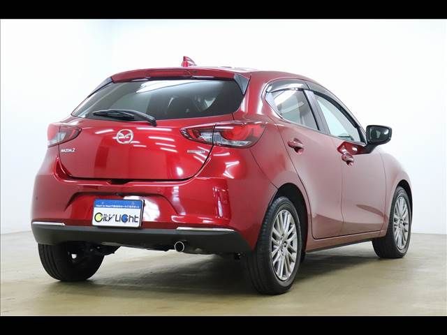 Mazda MAZDA2 2019-09 28885-18