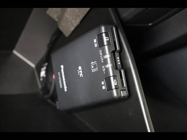 Mazda MAZDA2 2019-09 28885-5