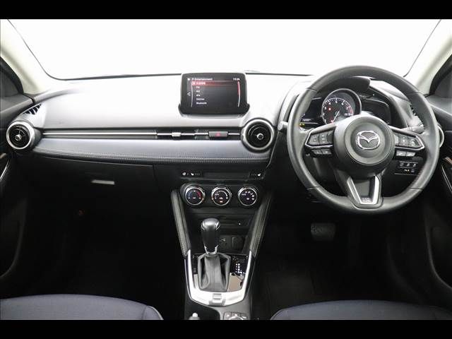 Mazda MAZDA2 2019-09 28885-1