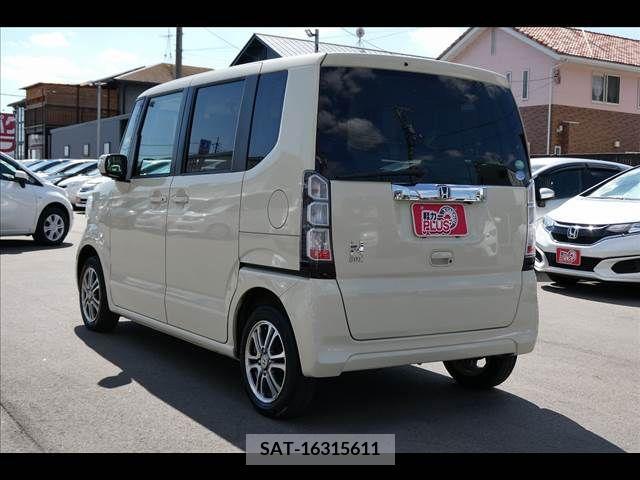 Honda N BOX 2014-05 203545-17