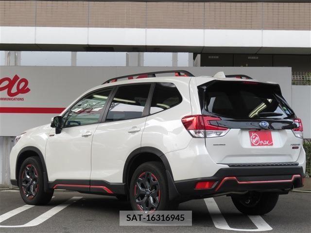 Subaru FORESTER 2021-03 236343-2