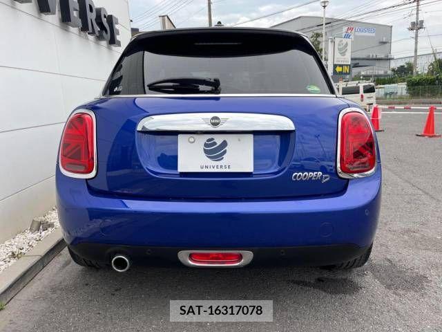 Bmw MINI 2019-10 382992-13