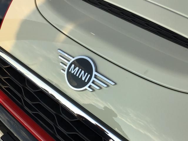 Bmw MINI 2019-04 11819-6