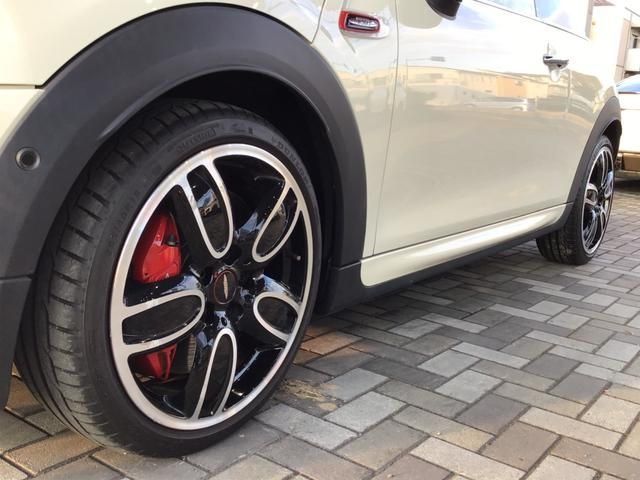 Bmw MINI 2019-04 11819-11