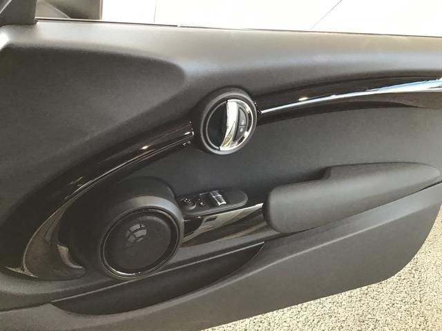 Bmw MINI 2019-04 11819-20