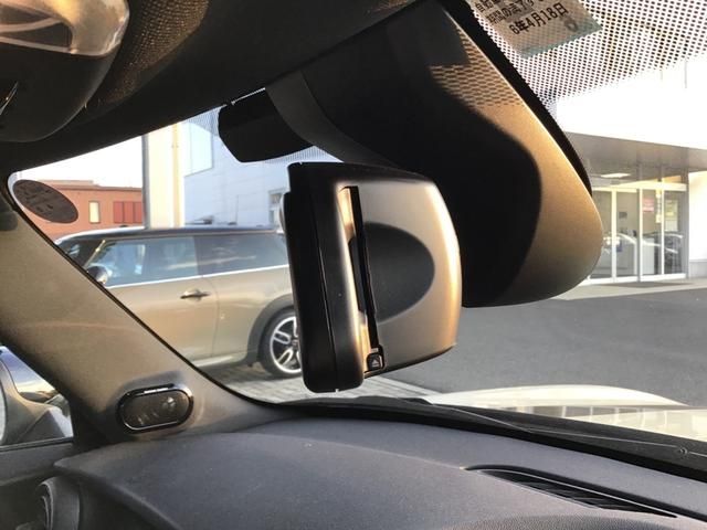 Bmw MINI 2019-04 11819-19