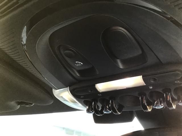 Bmw MINI 2019-04 11819-24