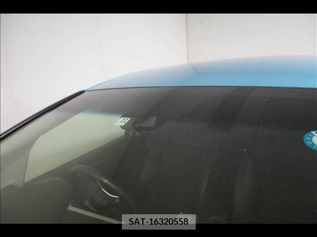 Honda FIT HYBRID 2017-11 304017-6