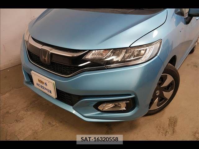 Honda FIT HYBRID 2017-11 304017-5