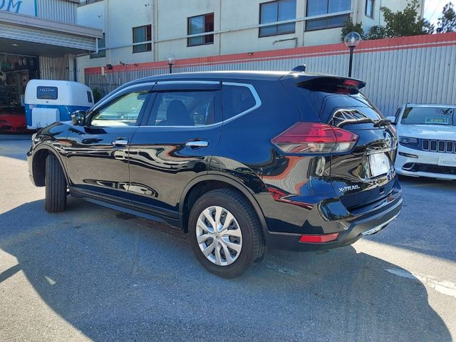 Nissan X-TRAIL 2020-07 19539-17