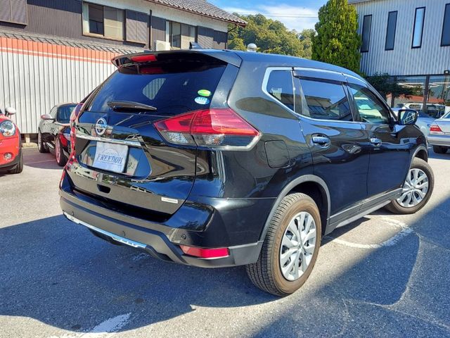 Nissan X-TRAIL 2020-07 19539-2