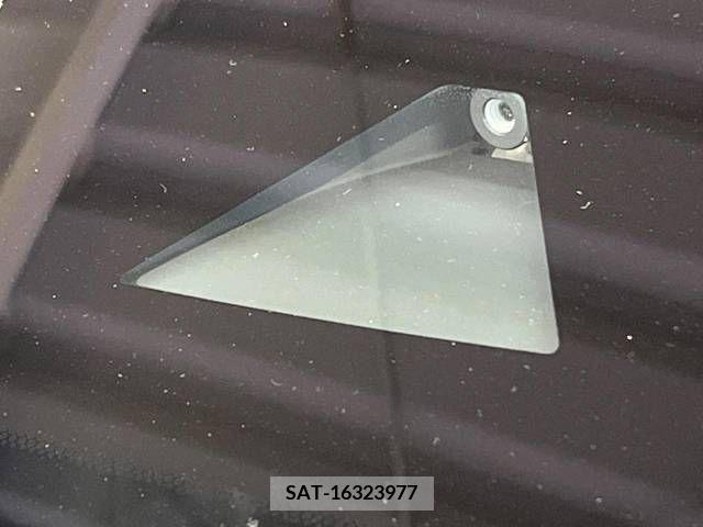 Nissan AURA 2022-01 292932-2