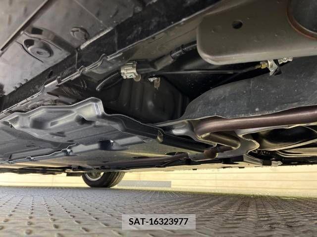 Nissan AURA 2022-01 292932-18