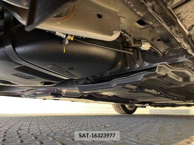 Nissan AURA 2022-01 292932-19