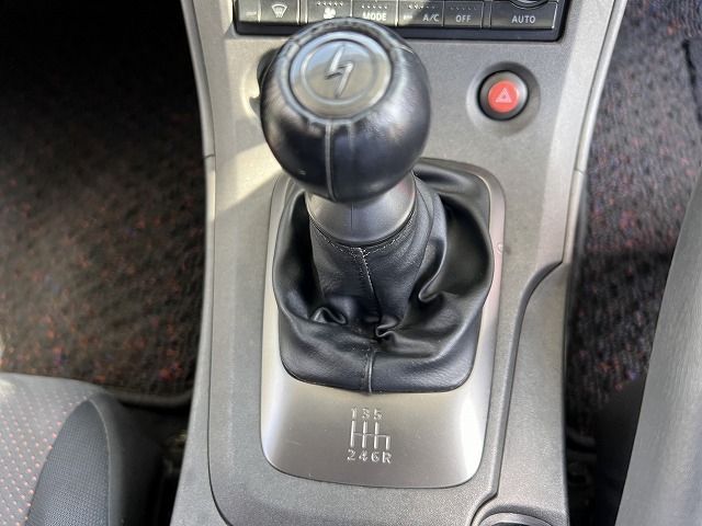 Nissan SILVIA 2000-05 14448-11