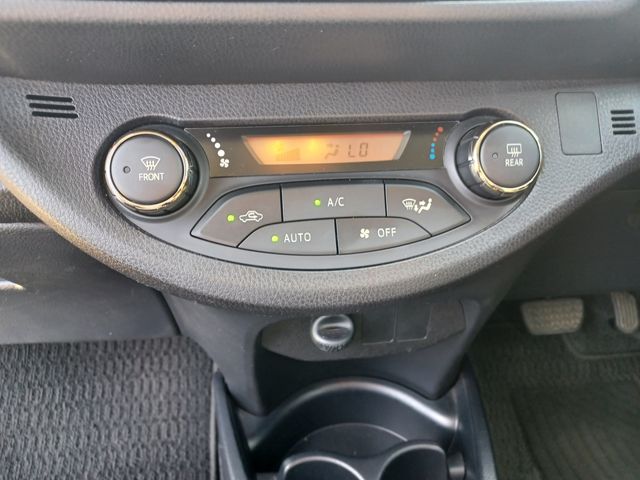 Toyota VITZ HYBRID 2018-08 5184-9