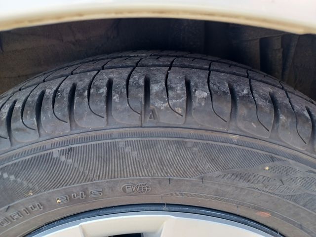 Toyota VITZ HYBRID 2018-08 5184-13