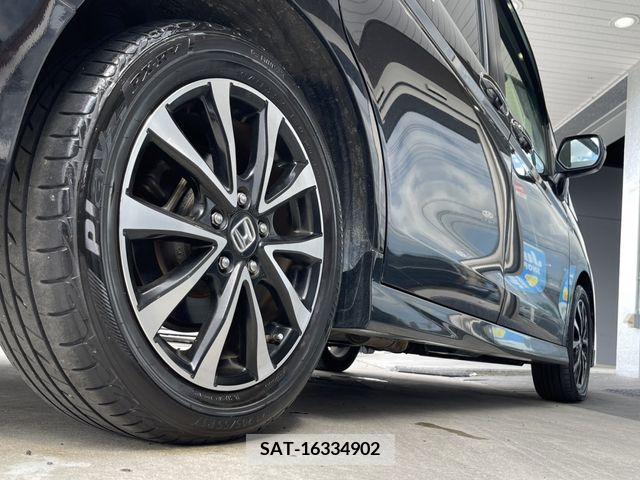 Honda e 2014-02 394322-3
