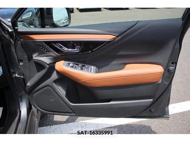 Subaru OUTBACK 2022-02 301179-15