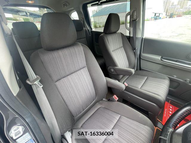 Honda FREED 2017-03 330289-7