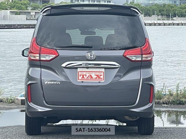 Honda FREED 2017-03 330289-4