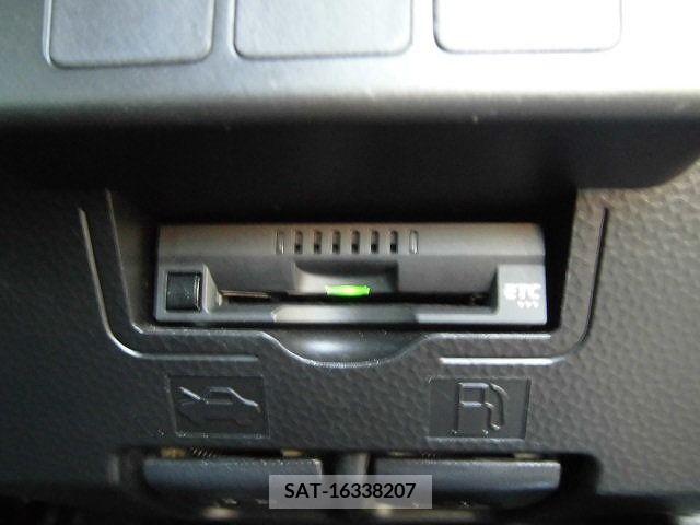 Toyota TANK 2017-03 373070-11