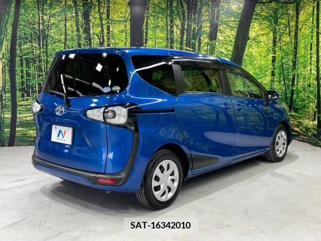 Toyota SIENTA 2015-11 286138-17