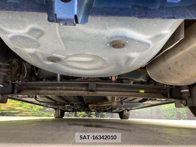 Toyota SIENTA 2015-11 286138-18