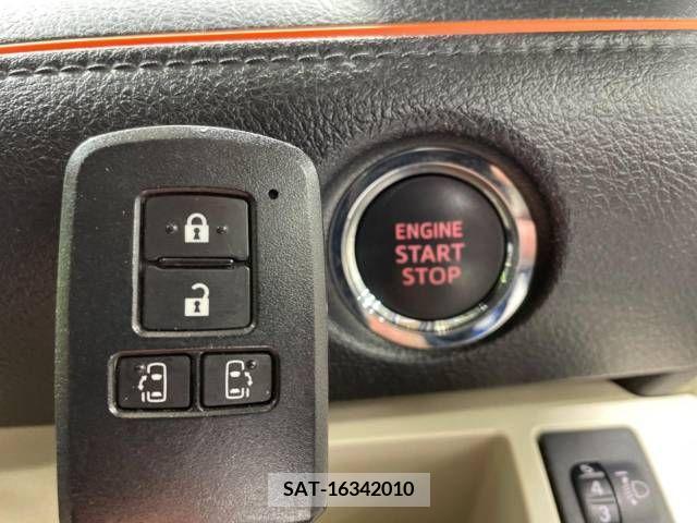 Toyota SIENTA 2015-11 286138-6