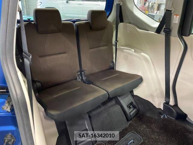 Toyota SIENTA 2015-11 286138-10
