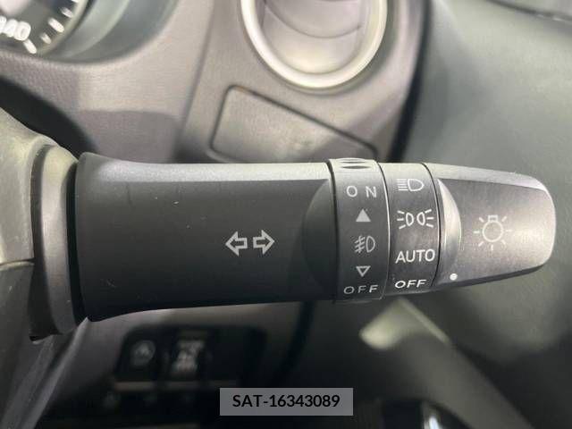 Nissan ROOX 2019-08 323926-7