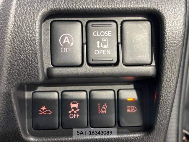 Nissan ROOX 2019-08 323926-3